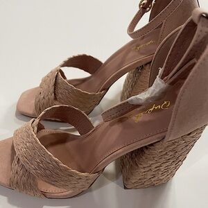 Elegant Pink Wedge Sandals